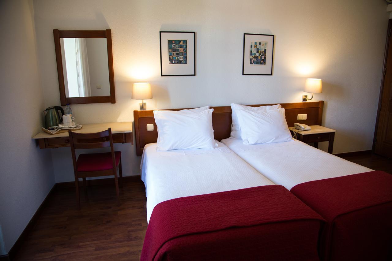 Hotel Solaris Setubal Bagian luar foto